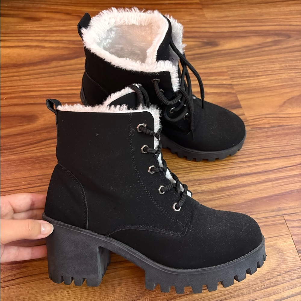 Women's Black Fur-Lined Ankle Boots